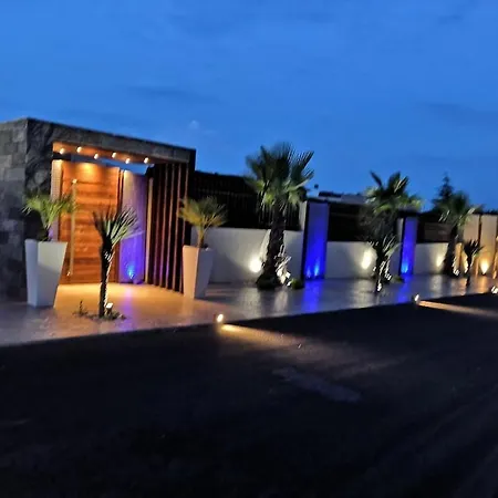 Villa Plagiari Sea View