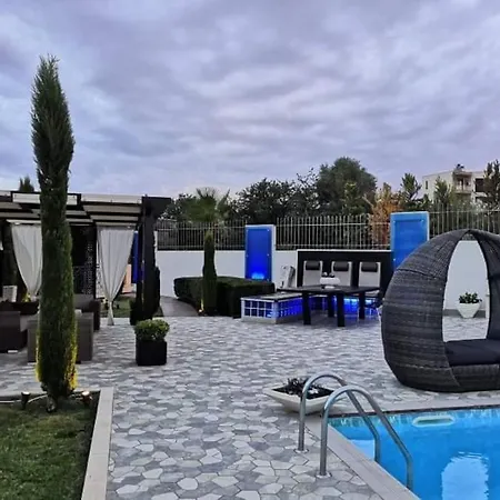Plagiari Sea View Villa *