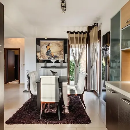 Plagiari Sea View Villa *