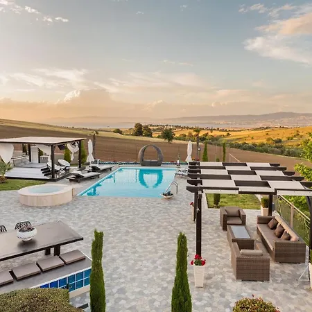 Villa Plagiari Sea View